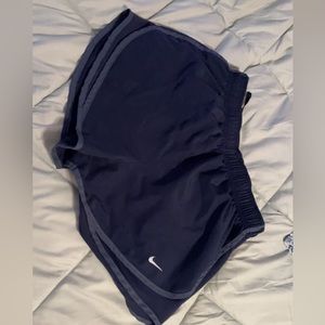 Nike shorts medium